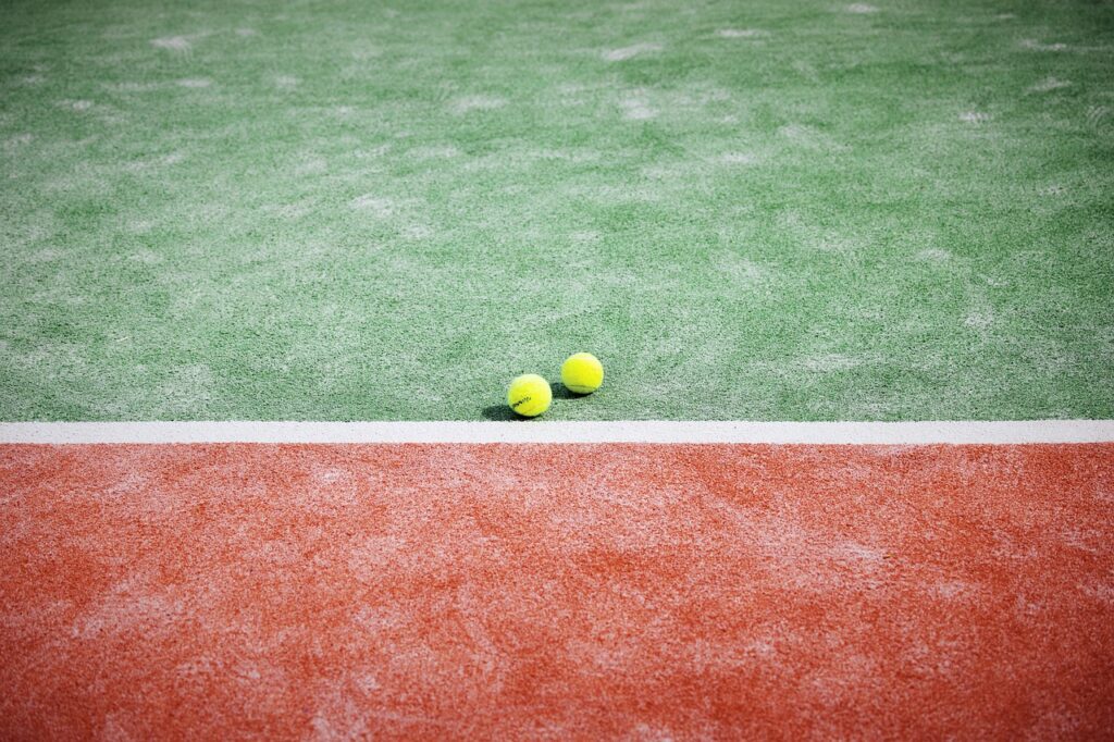 Tennis Balls Court Sport Games  - applejuicedude / Pixabay